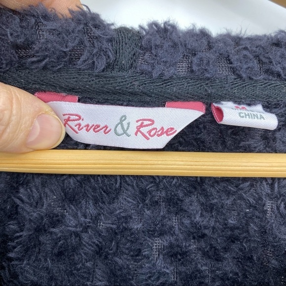 River & Rose super soft cozy black fleece hoodie v neck pullover, M - Picture 3 of 12